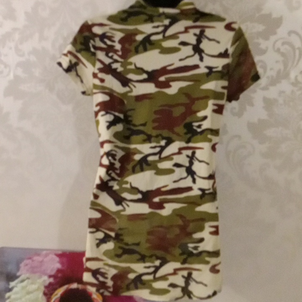 Topia Camo Sheer Top S - Picture 3 of 4